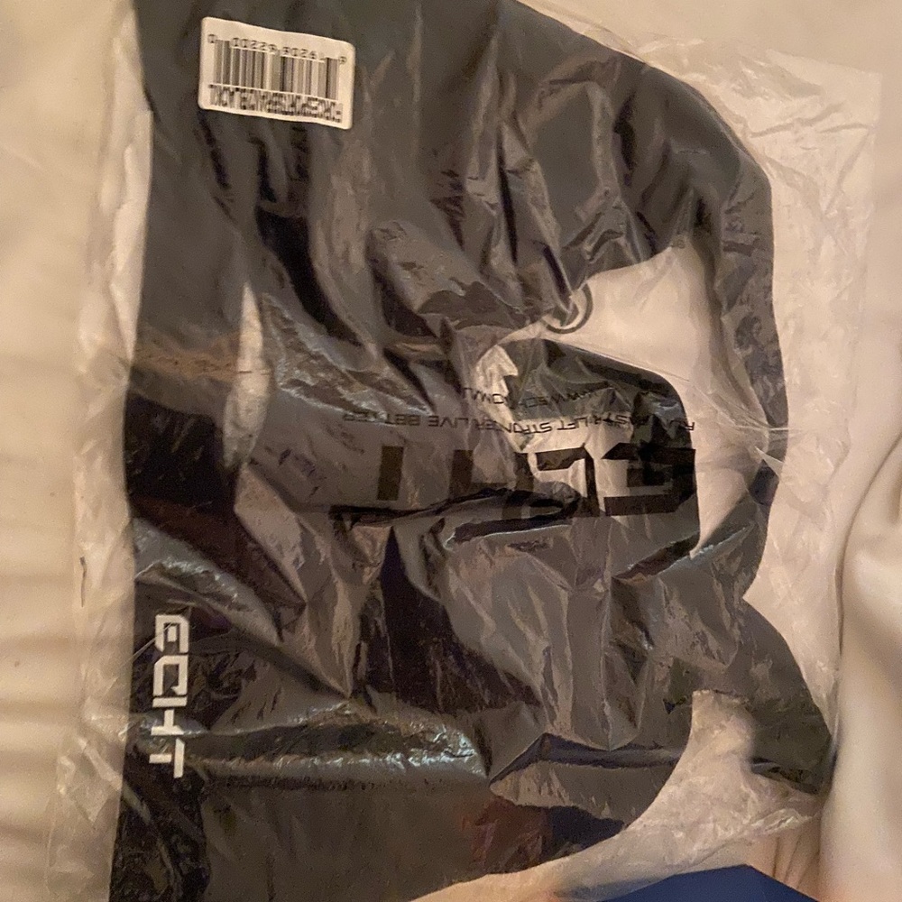 ECHT Force sports bra all black size large new